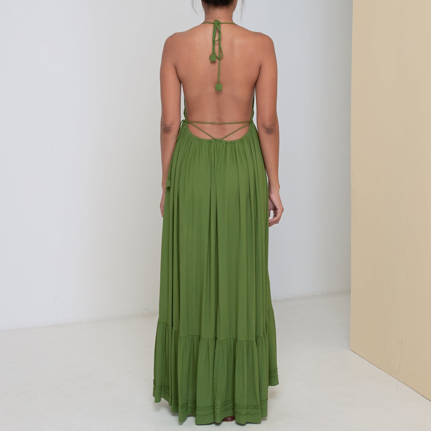 LONG BACKLESS RUFFLED DRESS - Rayon Fujette Crepe | Moss Green
