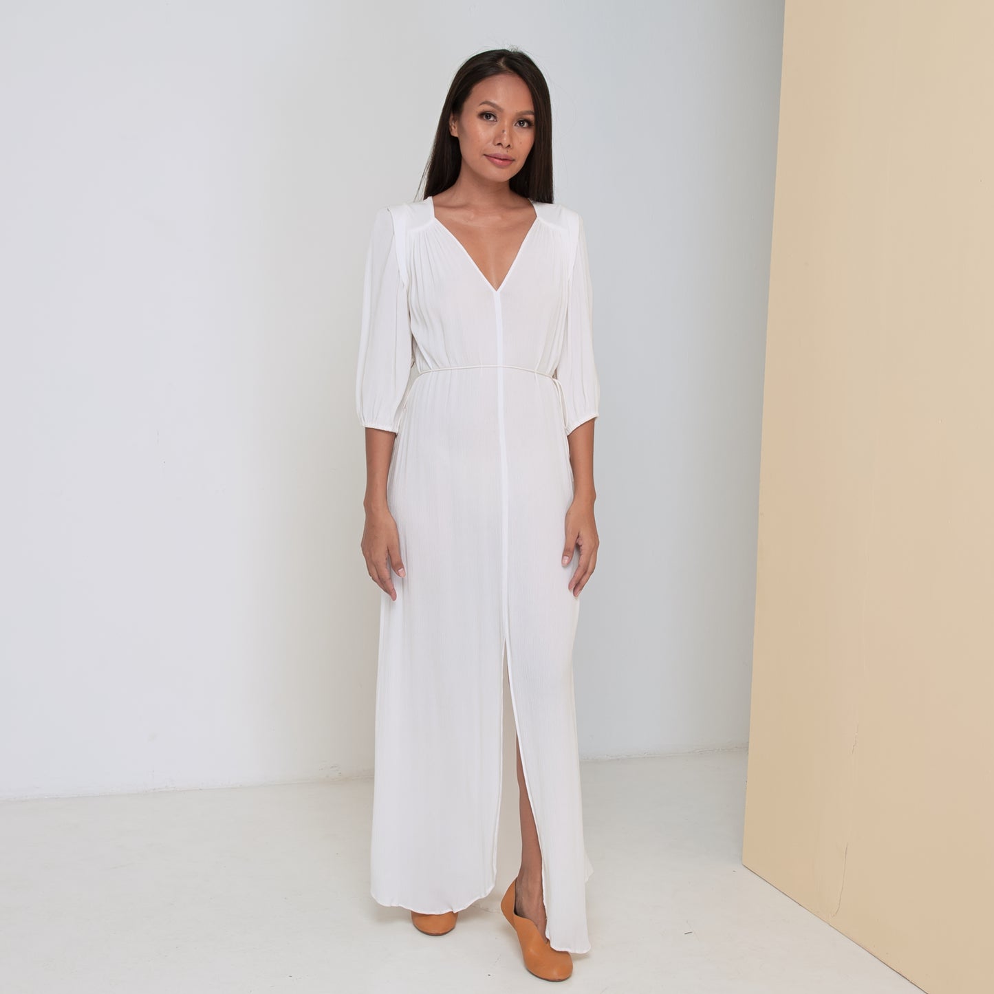 TRANSIT 3/4 SLEEVE LONG DRESS - Crinkled Rayon | Off White