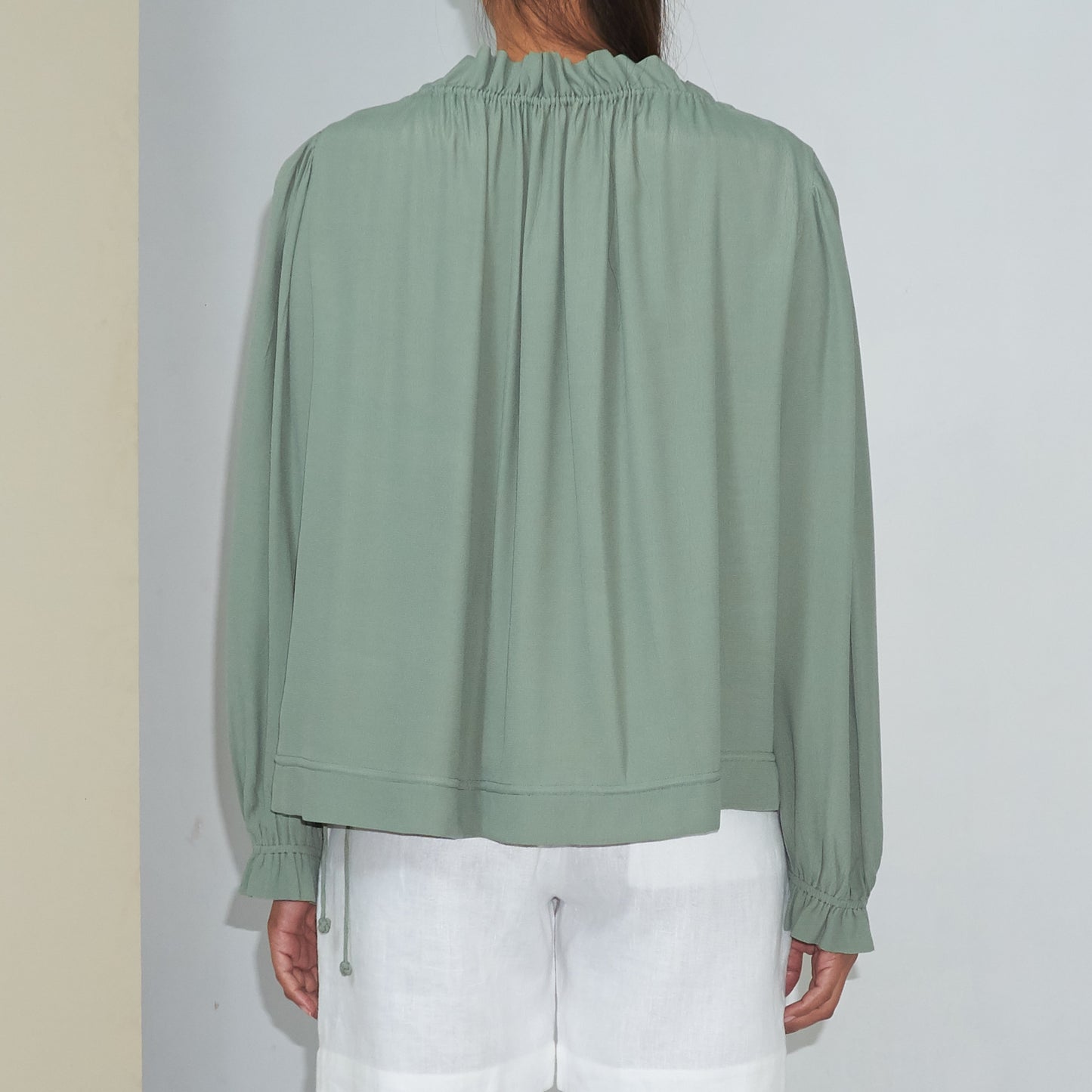 KATY BLOUSE - Rayon Fujette Crepe | Light Olive Green
