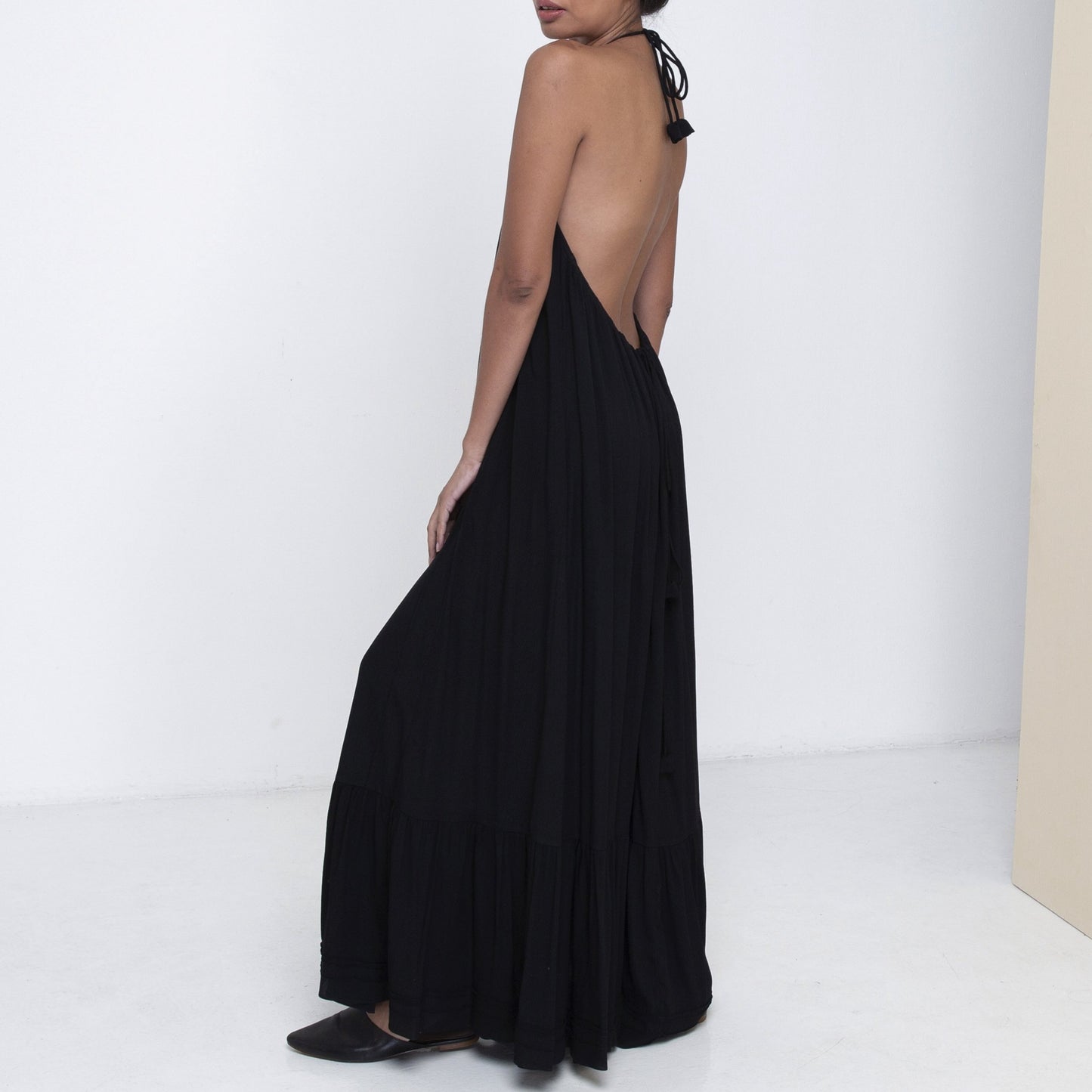 LONG BACKLESS RUFFLED DRESS - Rayon Fujette Crepe | Black
