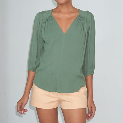 TRANSIT 3/4 SLEEVE TOP - Crinkled Rayon | Light Olive Green